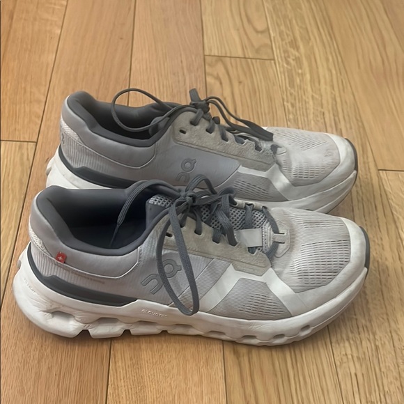 Worn Gray and White On shoes Size 9 - Picture 2 of 5